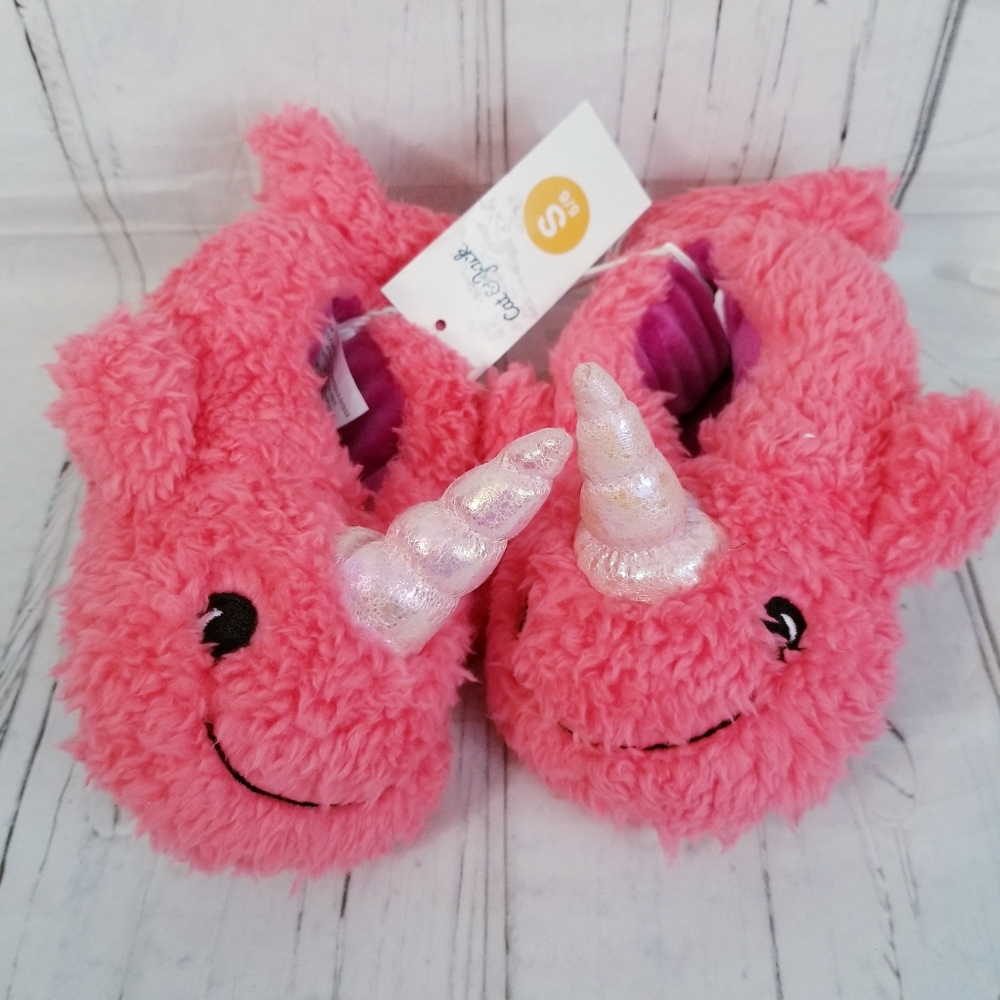 3/$15 Pink Unicorn Slippers New sz Small